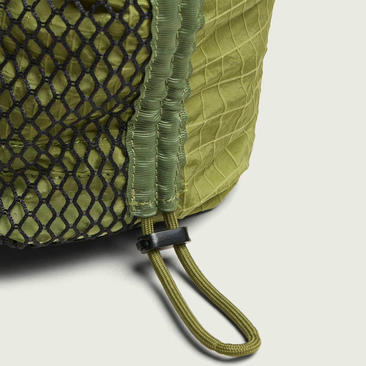 ARCS LITTLE HEY Sling Bag in Canopy Criss-Cross