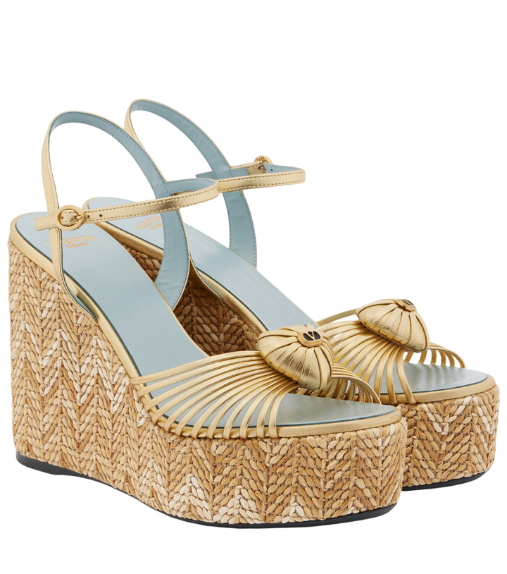 Photo: Valentino Garavani Cœur Royal leather espadrille wedges