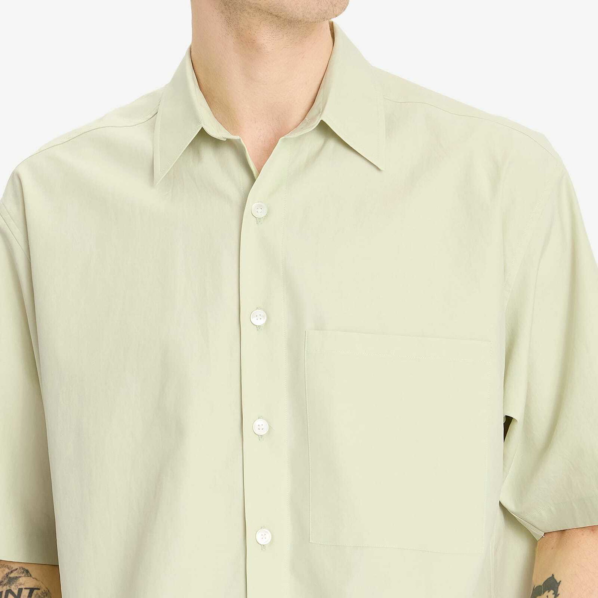 Auralee Men's Washed Finx Twill Big Half Sleeved Shirt in Auralee Men's Washed Finx Twill Big Half Sleeved Shirt in