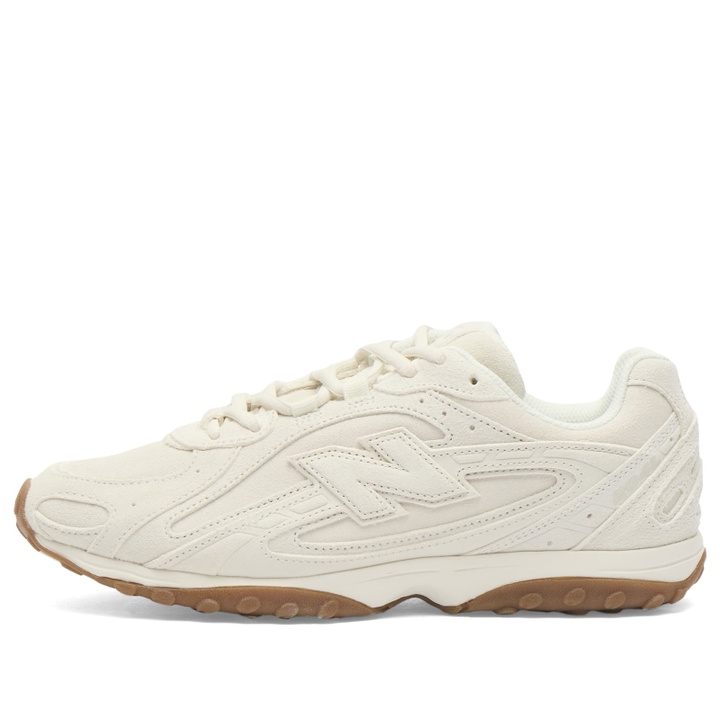 Photo: New Balance Women's 204L Sneaker in Sea Salt