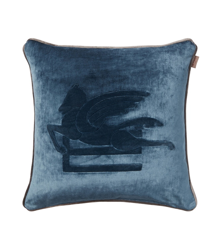 Photo: Etro Pegaso embroidered cushion
