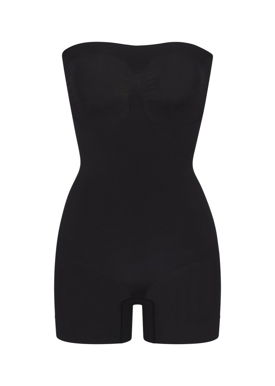 Skims Seamless Sculpt Strapless Shortie Body Black