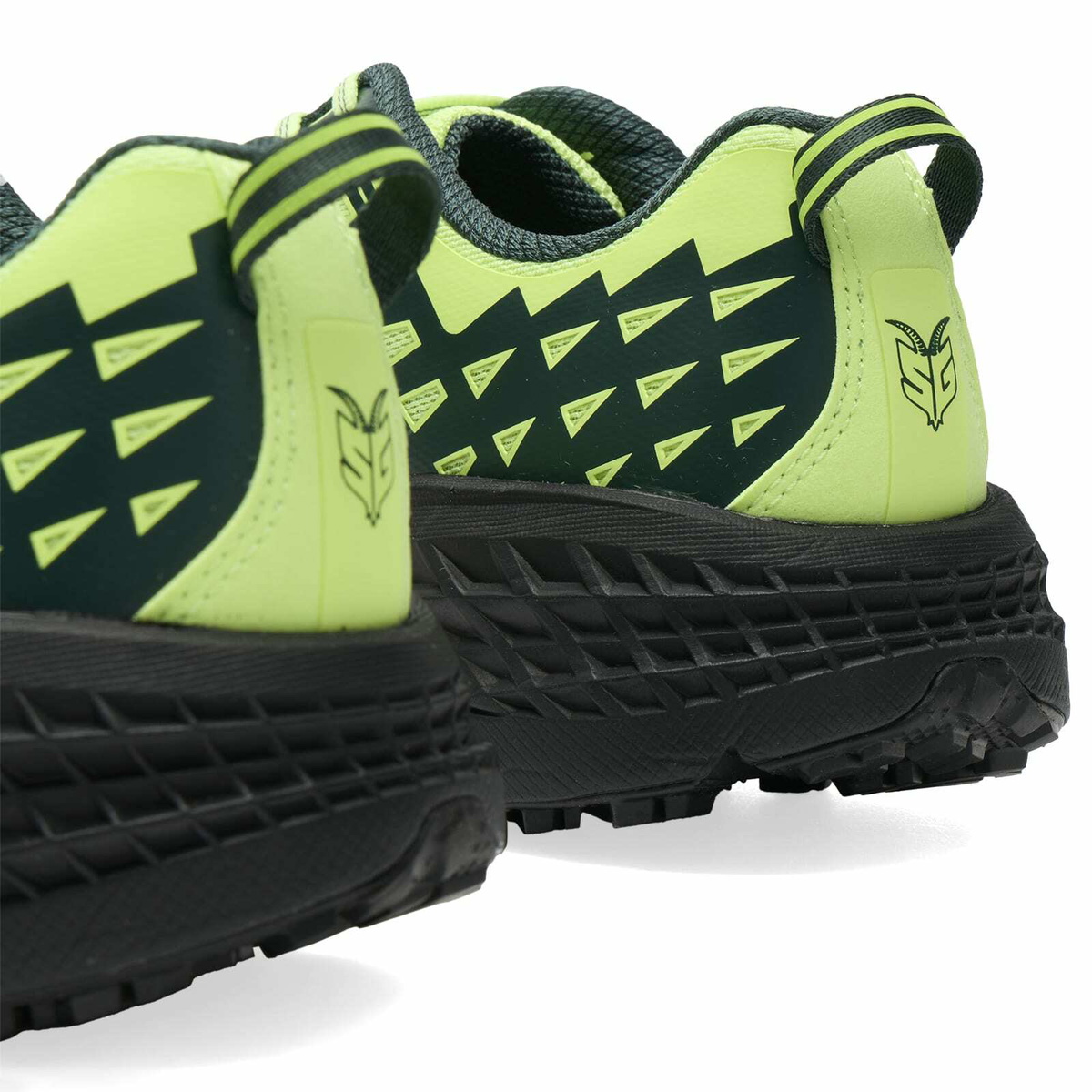 Hoka One One Men's Speedgoat 2 Sneaker in Neon Yuzu/Black