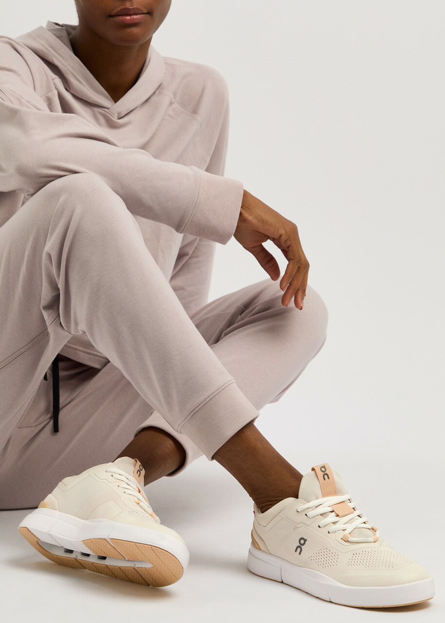 ON X The Roger Spin Panelled Mesh-knit Sneakers Cream