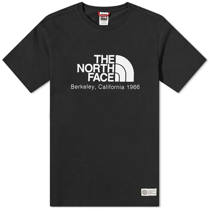 Photo: The North Face Men's Berkeley California T-Shirt in Black