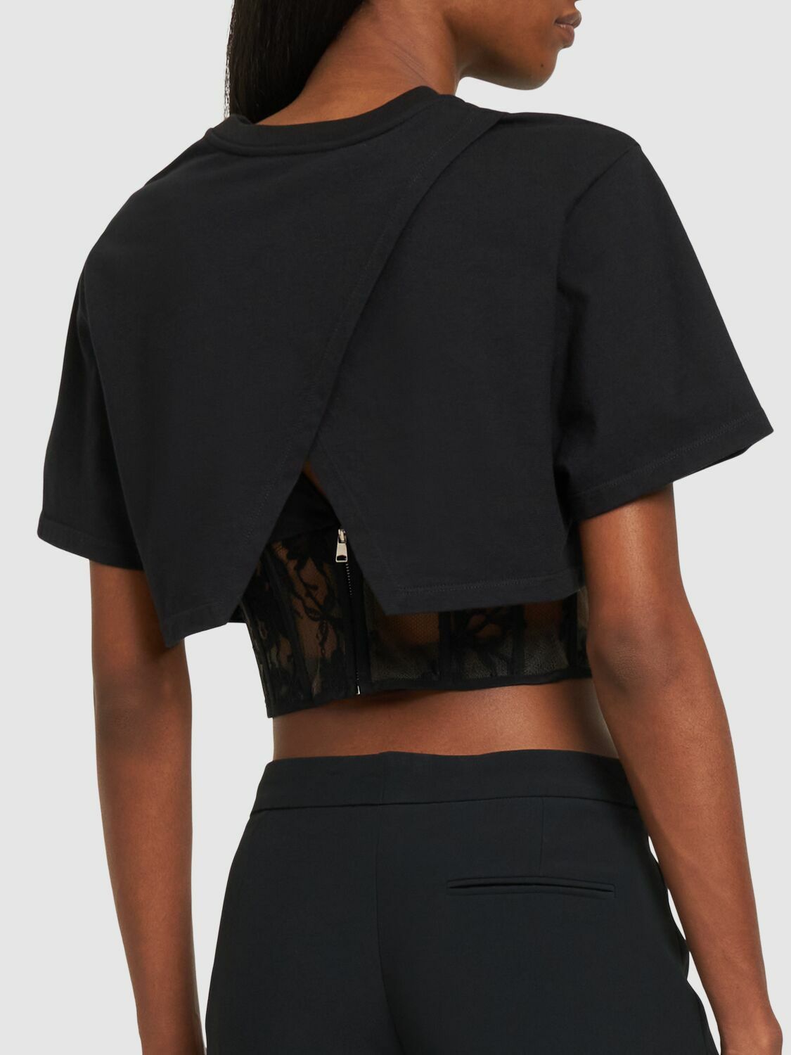 Tシャツ・カットソー Alexander Mcqueen Cropped Shirt Alexander McQueen Women's Cropped Corset T-Shirt in Optical