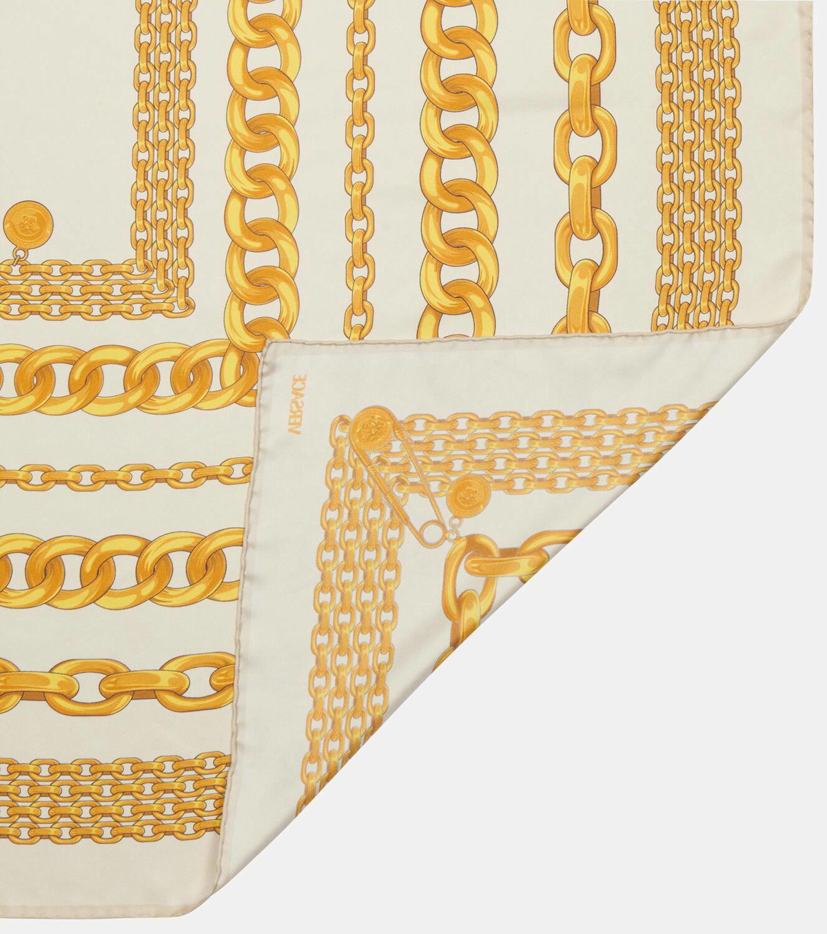 【関税＆送料込み】Versace Treasure Large Silk Foulard Acce Versace Treasure Large Silk Foulard 35.4