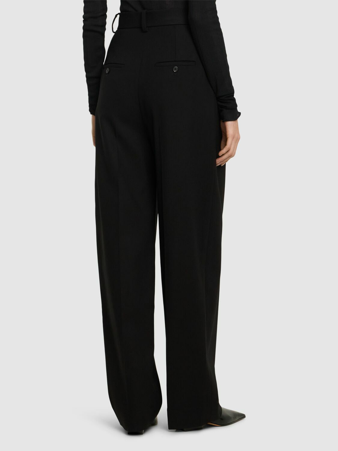 【送料&関税込】Khaite Cessie High-waist Straight Leg Trouse Khaite Cessie High-waist Straight Leg Trousers | italist