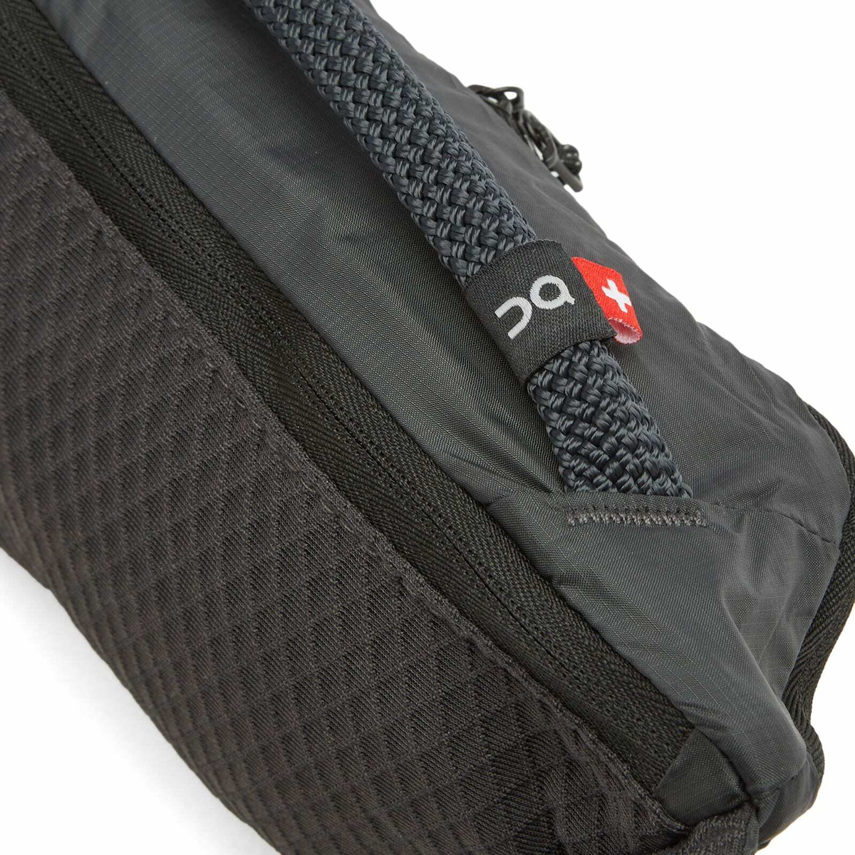 ON Waist Pack 2L Lite in Magnet 