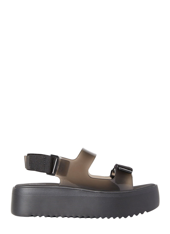 Photo: Melissa Brave Papete Sandals
