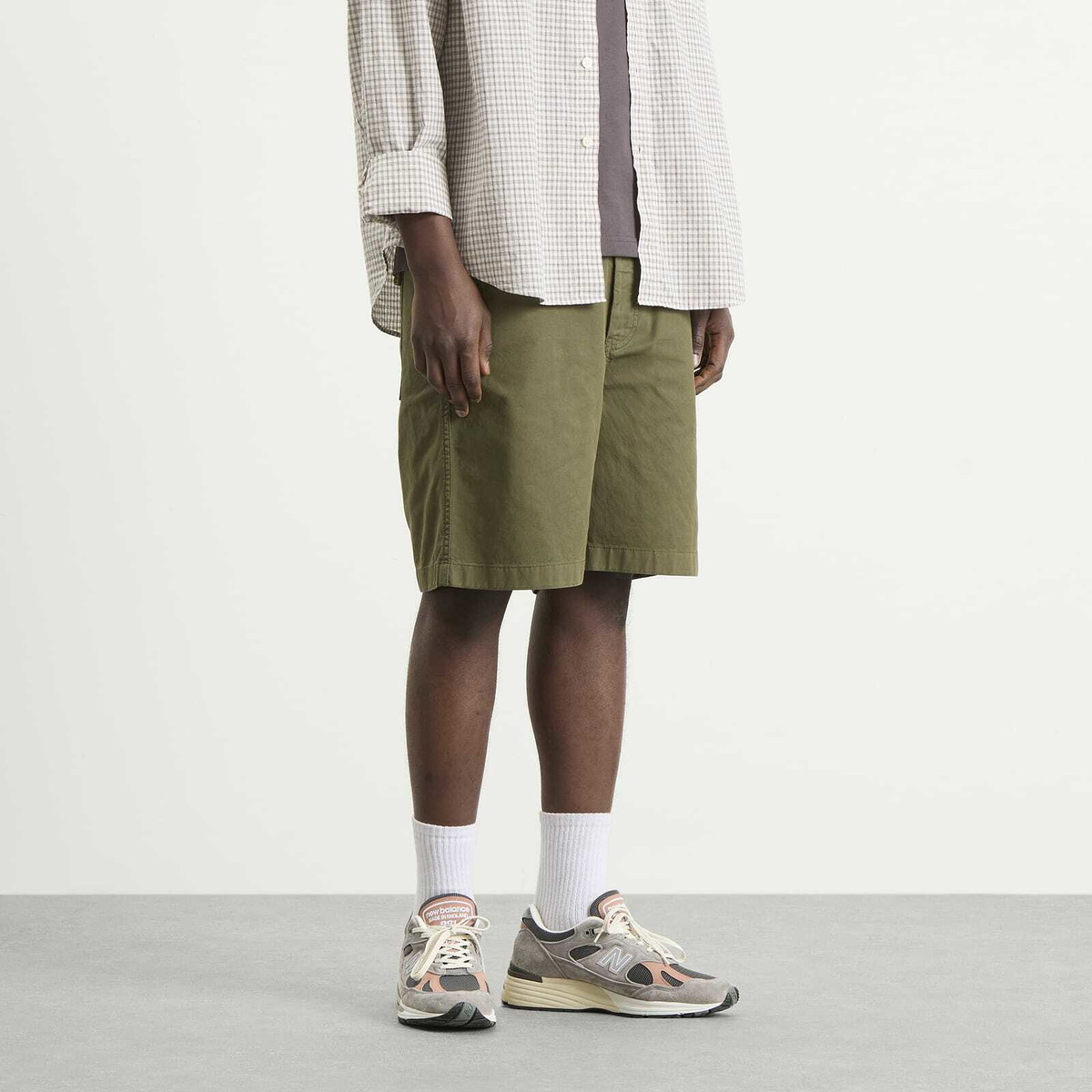 Norse Projects Men's Kvitfell Relaxed Twill Shorts in Olive Night