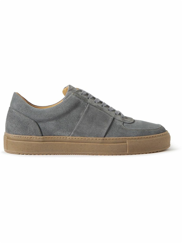 Photo: Mr P. - Larry Regenerated Suede by evolo® Sneakers - Gray