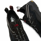 The North Face Men's Clyffe Ultra in Tnf Black/Tnf Red
