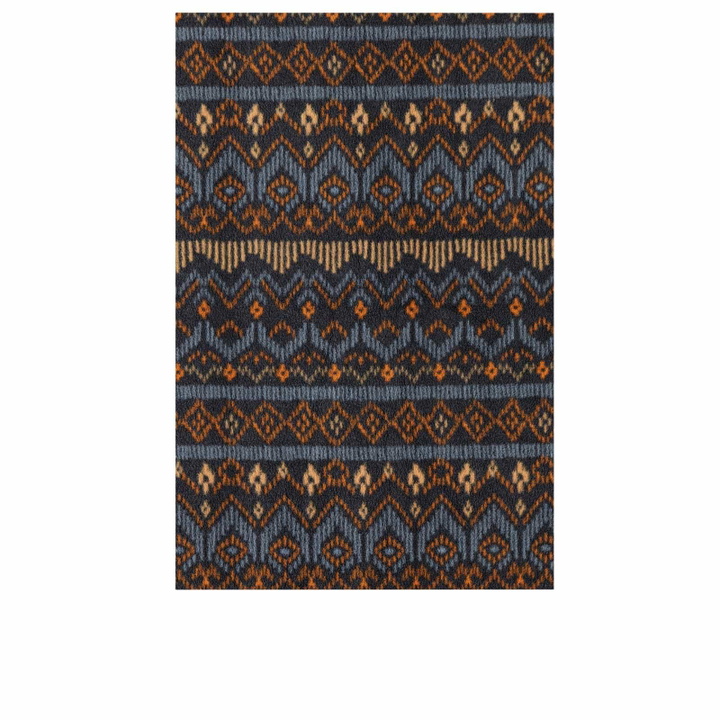 Photo: KAVU Men's Doe Bay Blanket in Chalet Holiday 