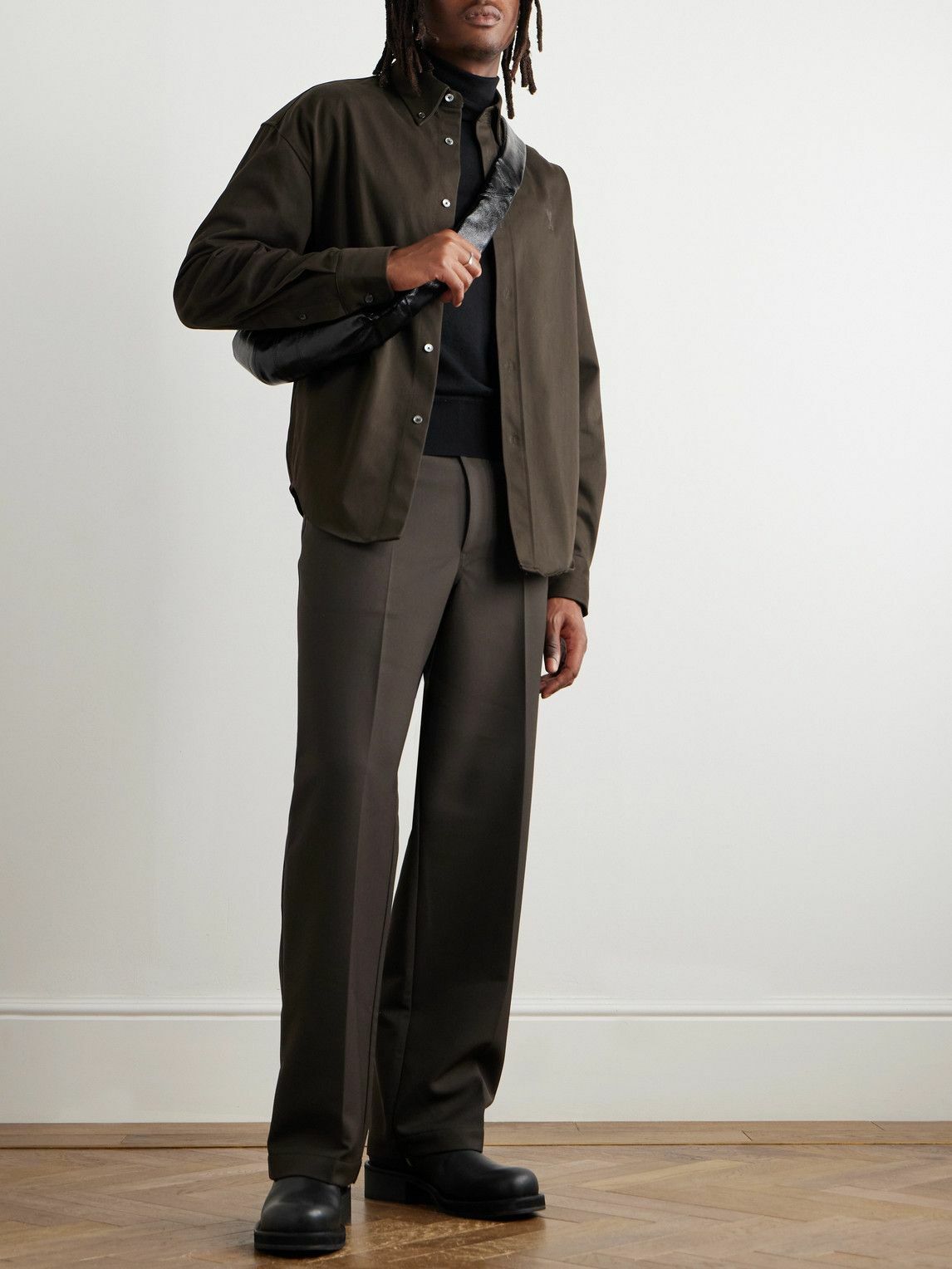 パンツ LEMAIRE LOOSE PLEATED BROWN 46 Lemaire Loose Pleated Pants - Hazelnut Brown | Garmentory