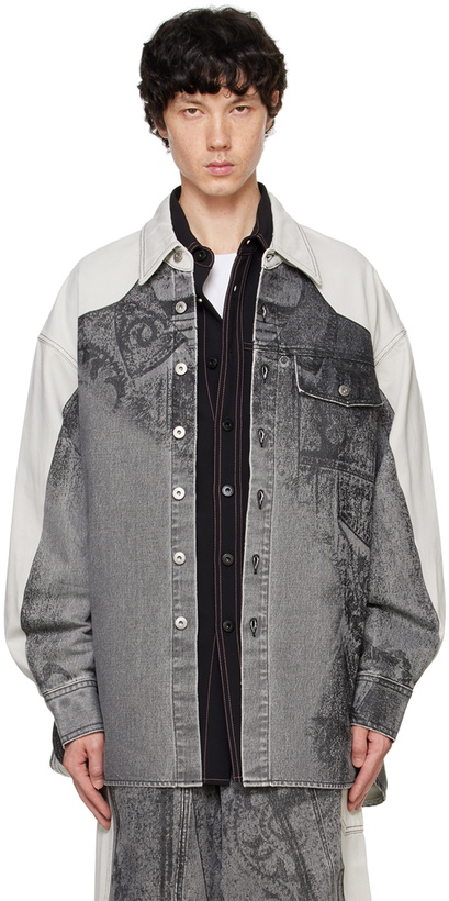 Photo: Feng Chen Wang Gray Printed Denim Jacket