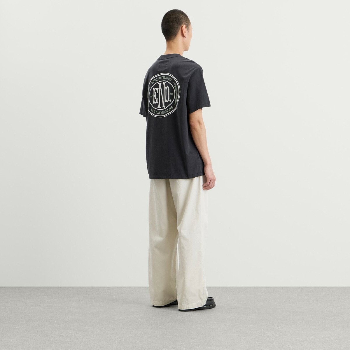 END. Leisure T-Shirt in Cinder Black