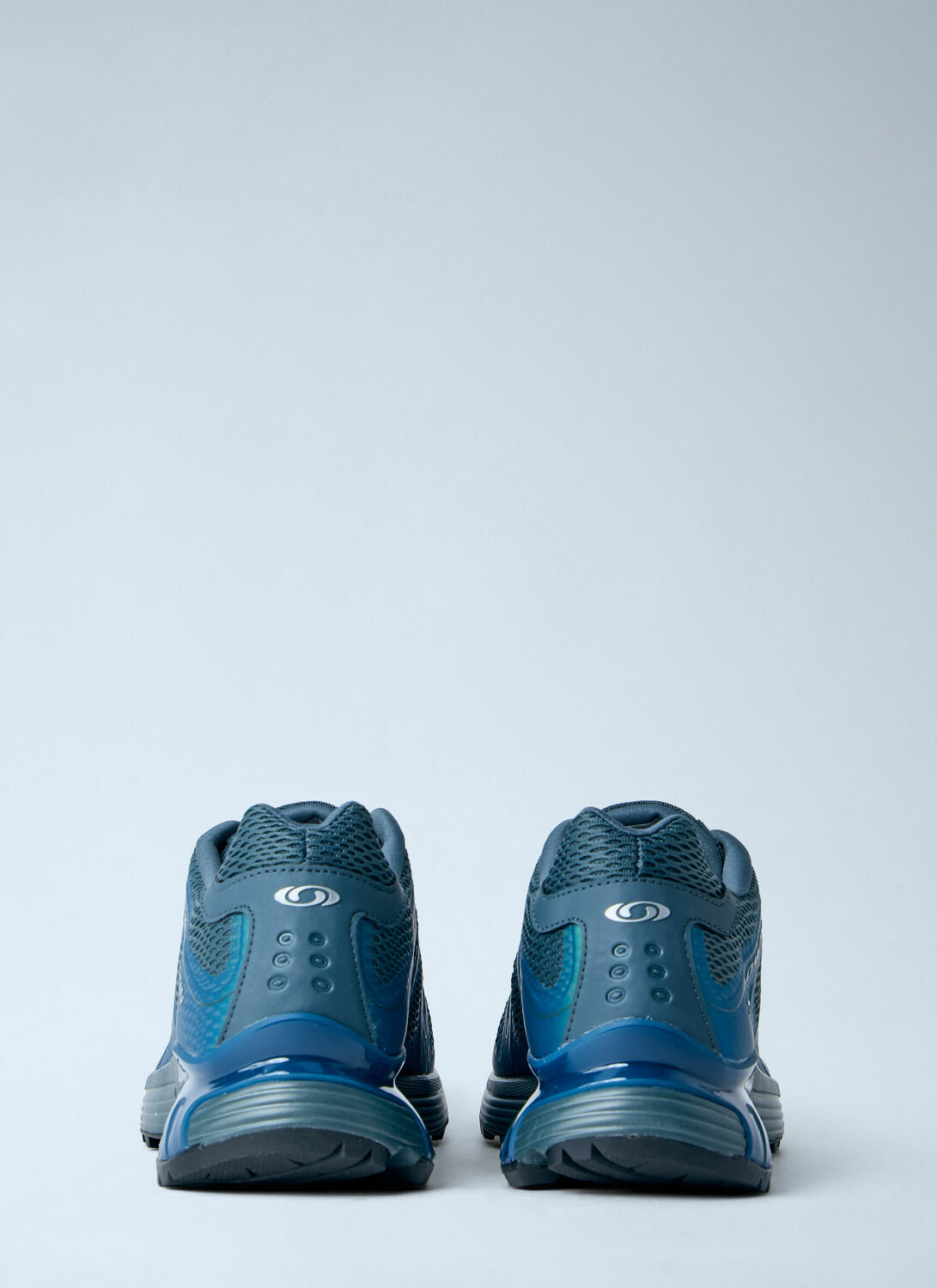 Salomon XT-Whisper Void Sneakers