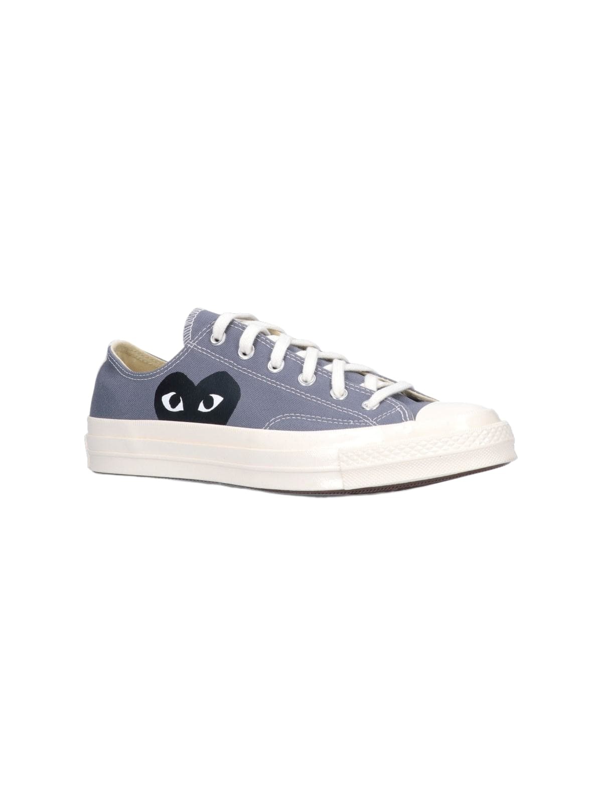 Comme des Garçons Play Low Top chuck Taylor Sneakers