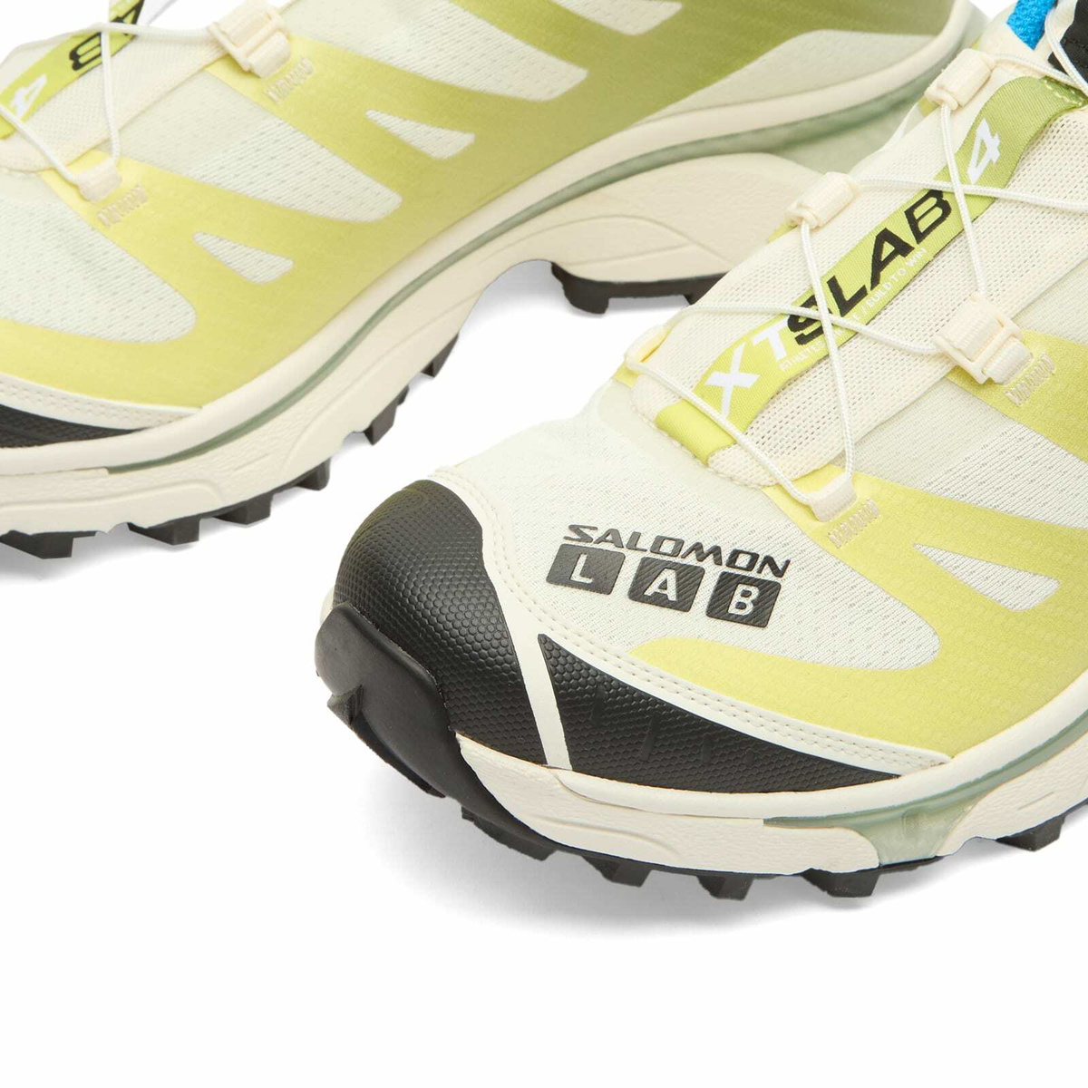 Salomon XT-4 OG Sneaker in Vanilla Ice/Black/Clearly Aqua