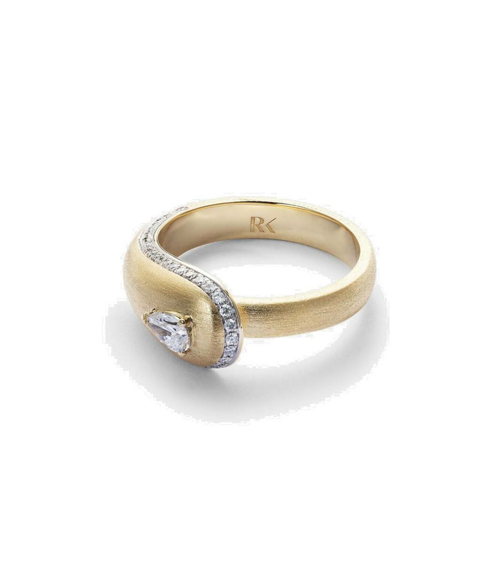 Photo: Rainbow K Prestige 18kt gold ring with diamonds