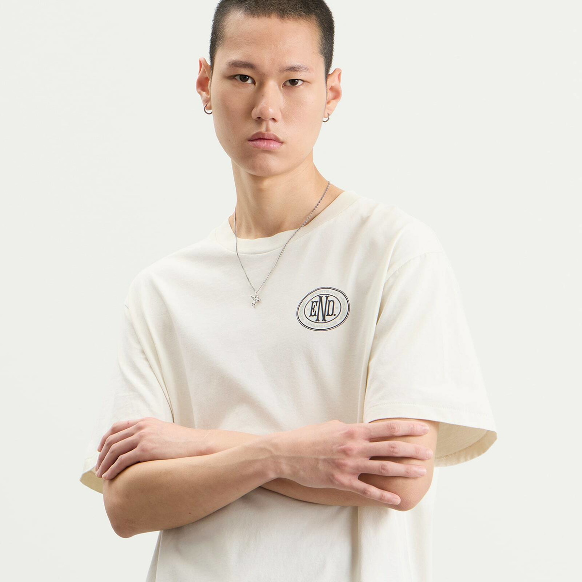 END. Leisure T-Shirt in Smoke White