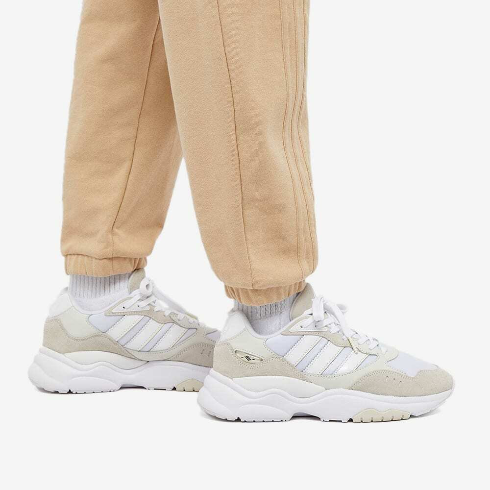 Adidas Women's Retropy F90 W Sneakers in White/Off White
