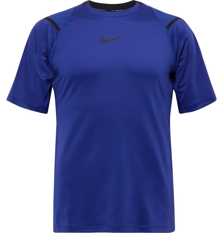 Photo: Nike Training - Pro AeroAdapt Dri-FIT T-Shirt - Blue