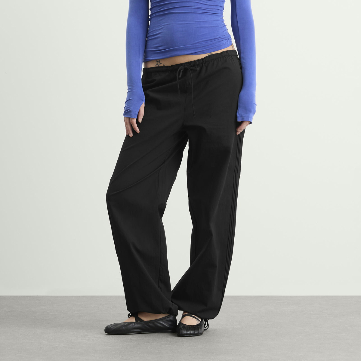 Peachy Den Women's Renee Trouser in Onyx