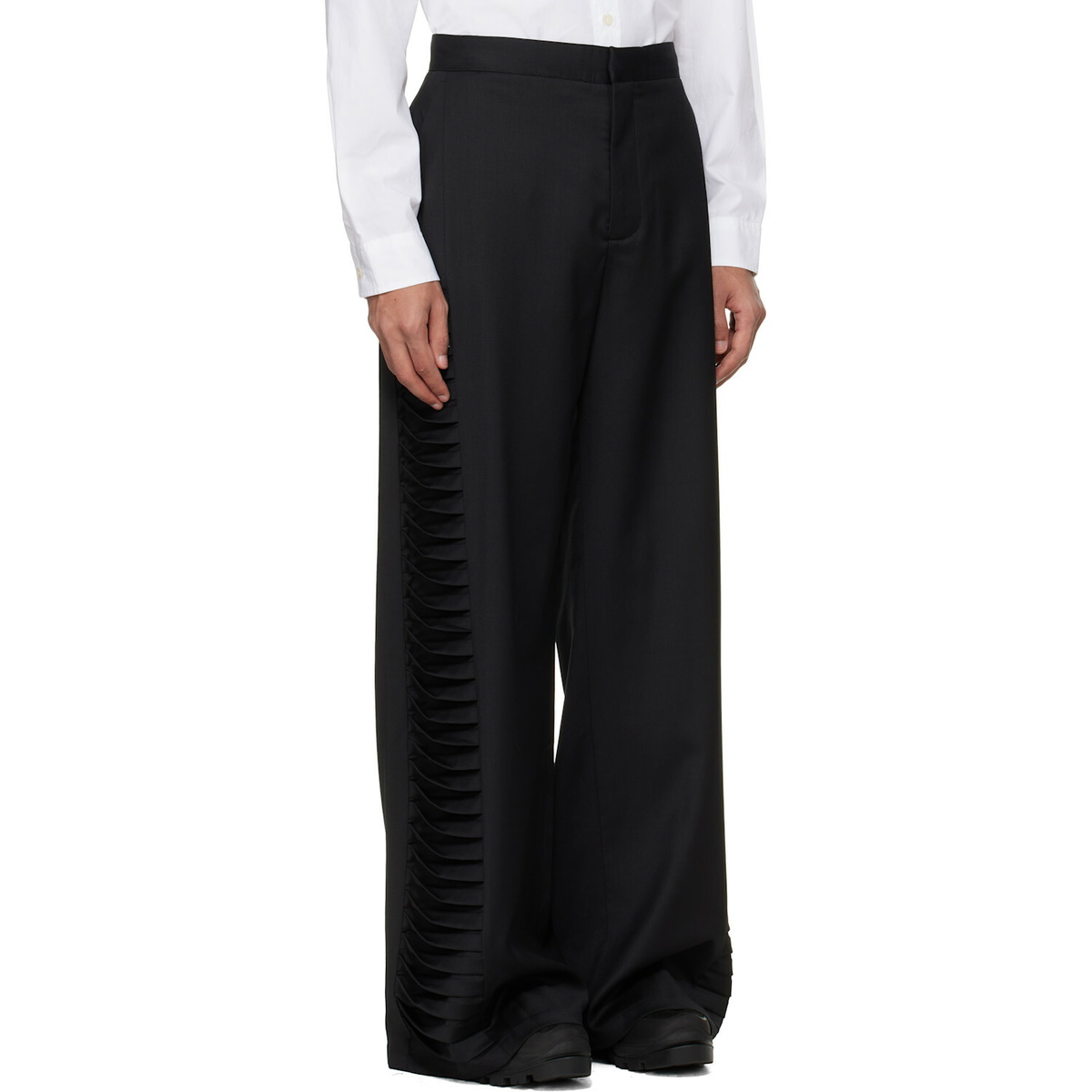 HELIOT EMIL Black Vibraxis Tailoring Trousers