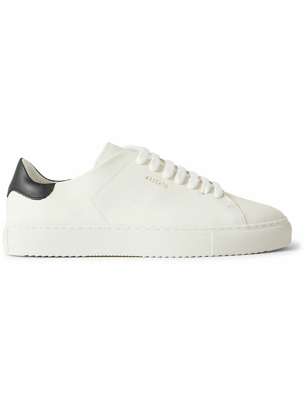 Photo: Axel Arigato - Clean 90 Leather Sneakers - White