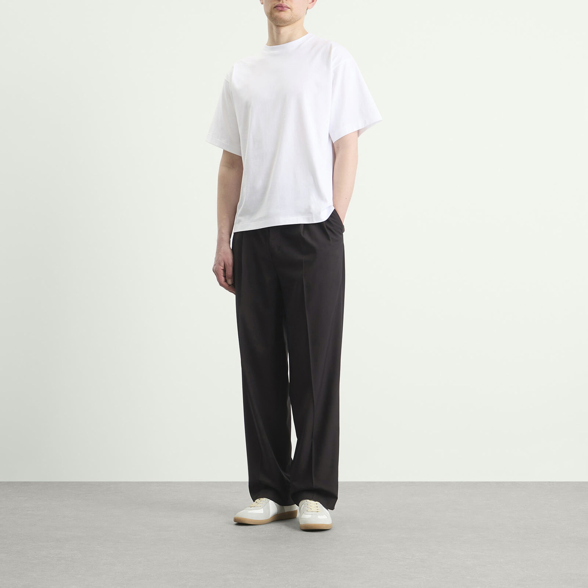 Kaptain Sunshine Men's Wool Poplin Shoecut Trousers in Espresso