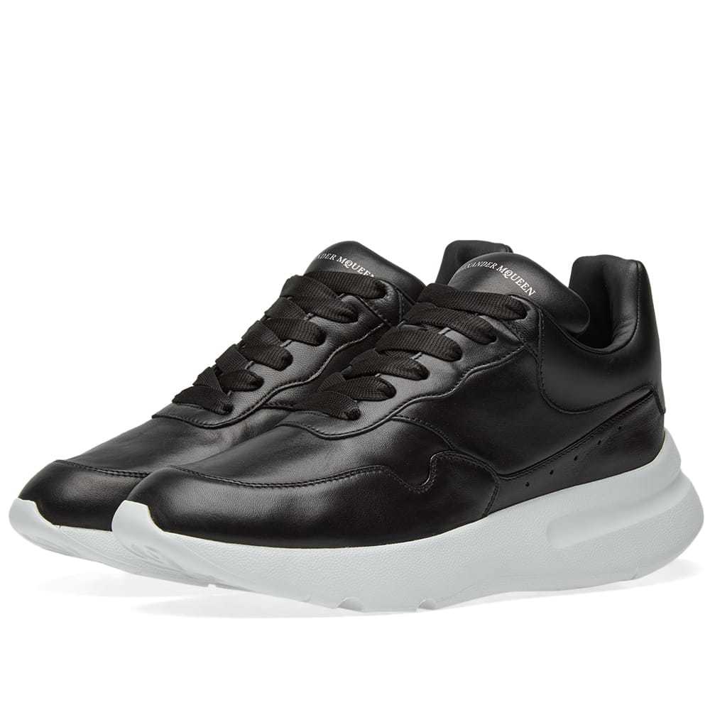 Alexander mcqueen runner store black