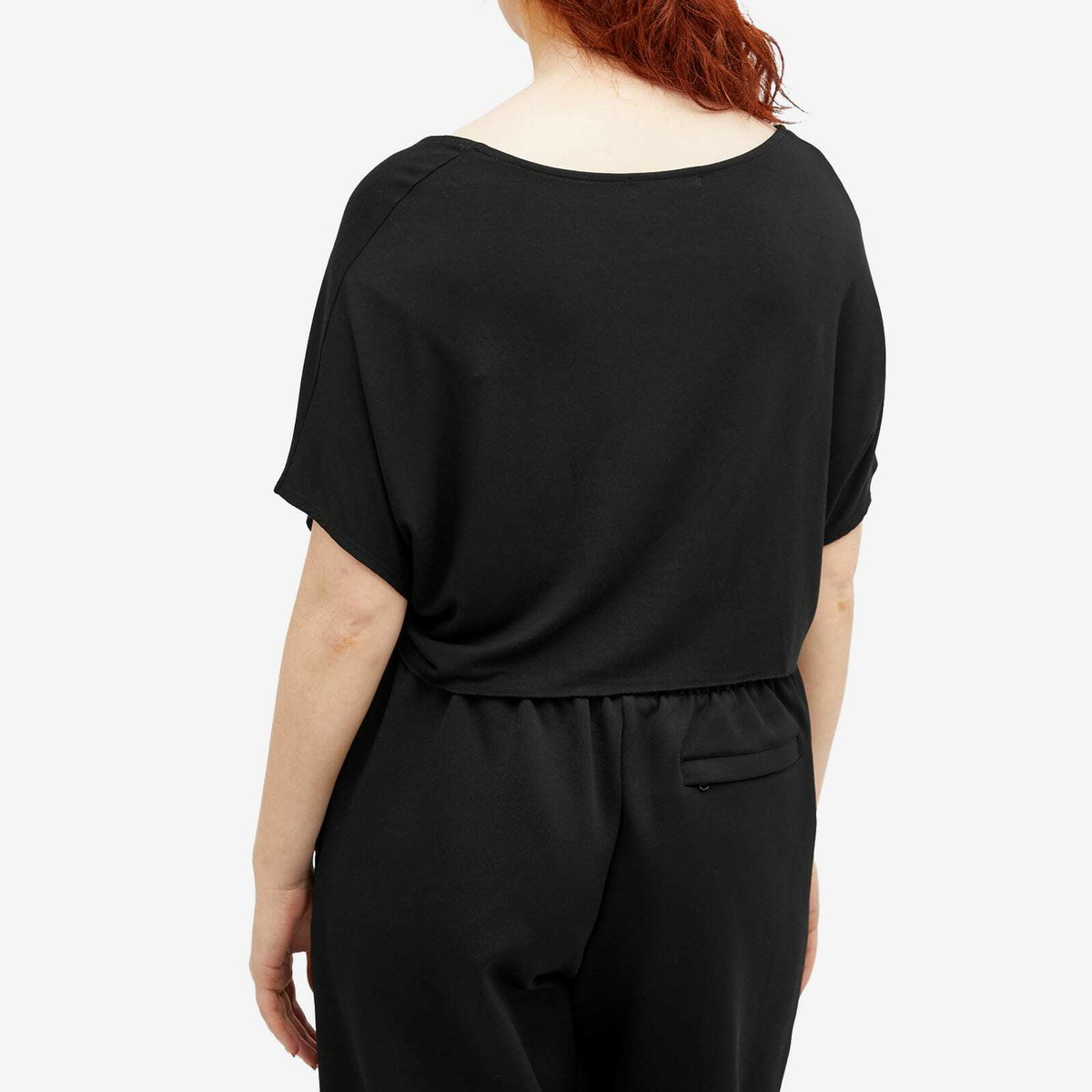 Joah Brown Women's Slouchy Crop T-Shirt in Black