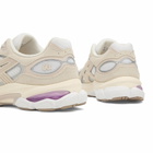 Asics Gel-Nyc 2 Sneakers in White/Taro Purple