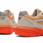 New Balance 990v4 Sneaker in Moonbeam/Tangerine Heat