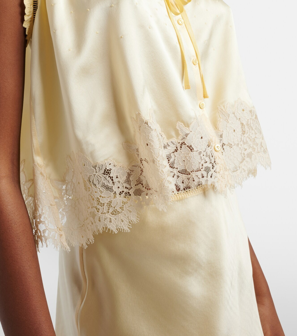 Dôen Toulouse lace-trimmed embroidered silk top