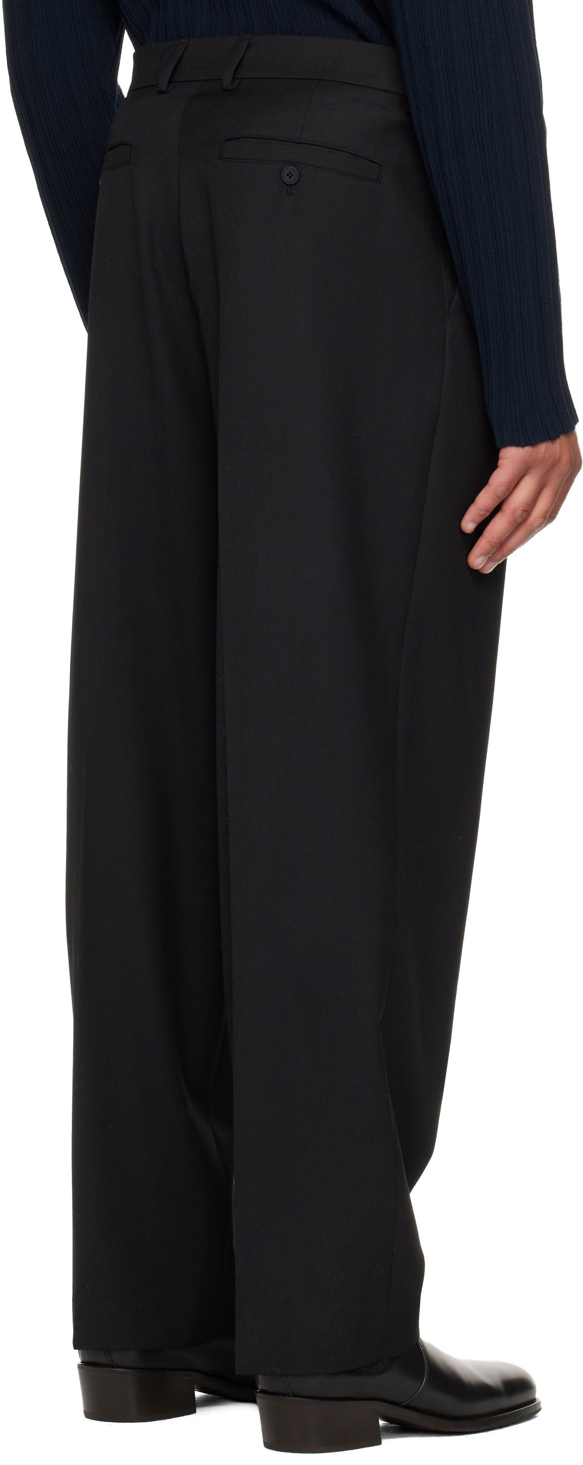 LE17SEPTEMBRE Black Two Tuck Wool Trousers