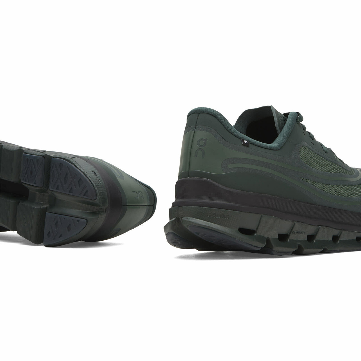 ON Men's Cloudflow 5 AD Sneakers in Obsidian/Evergreen