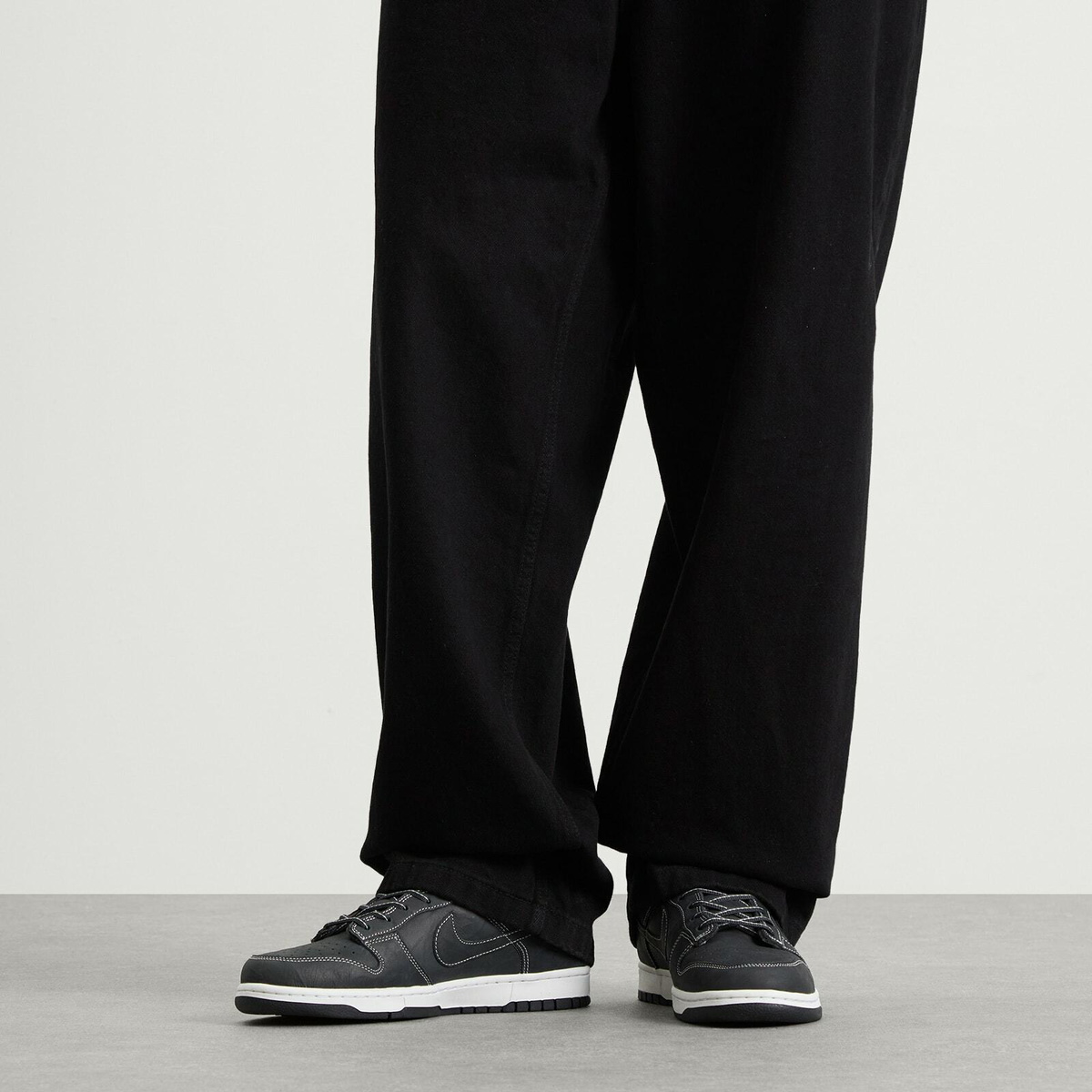 Nike Dunk Low QS Sneaker in Off Noir/Summit White
