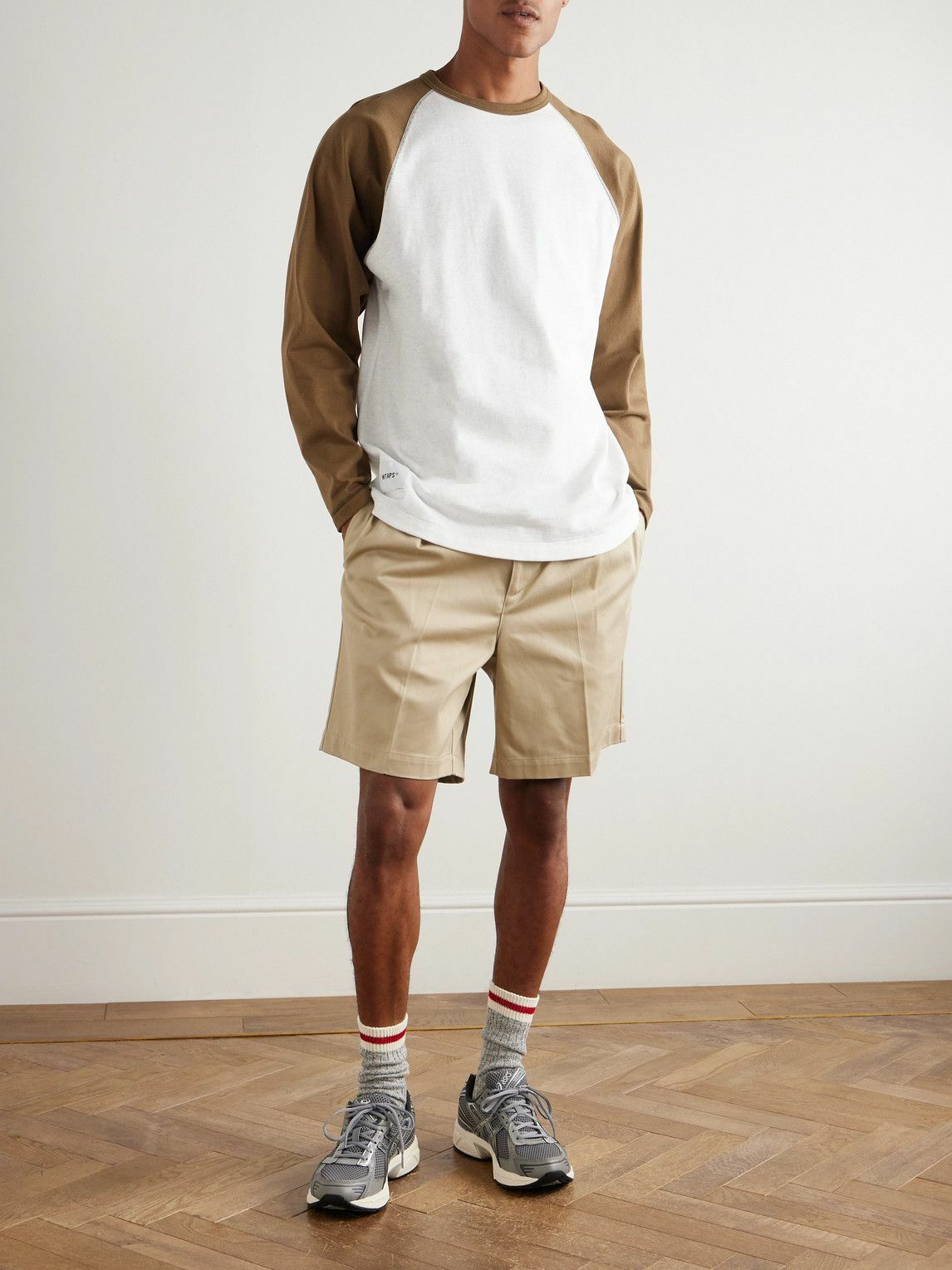 極美品 WTAPS 22ss IAN RAGLAN 茶白 ラグラン Mサイズ 極美品 WTAPS 22ss IAN RAGLAN 茶白 ラグラン Mサイズ 【公式通販】