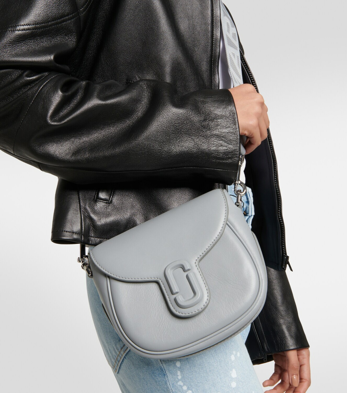 The J Marc Small Leather Saddle Bag in Black - Marc Jacobs