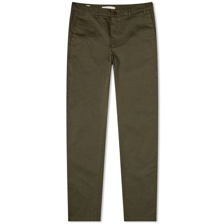 Photo: Norse Projects Men's Aros Slim Light Stretch Chino in Ivy Green