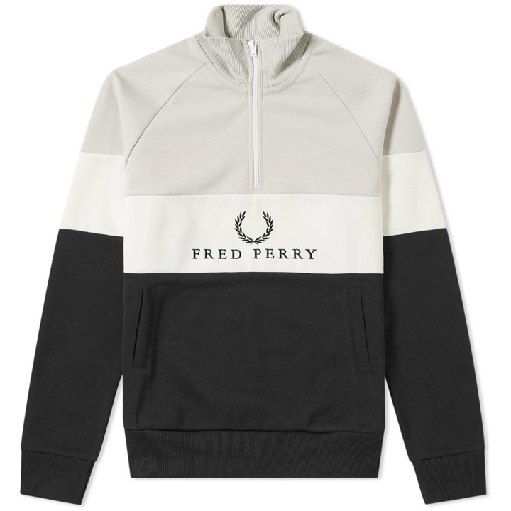 Photo: Fred Perry Embroidered Panel Sweat Black