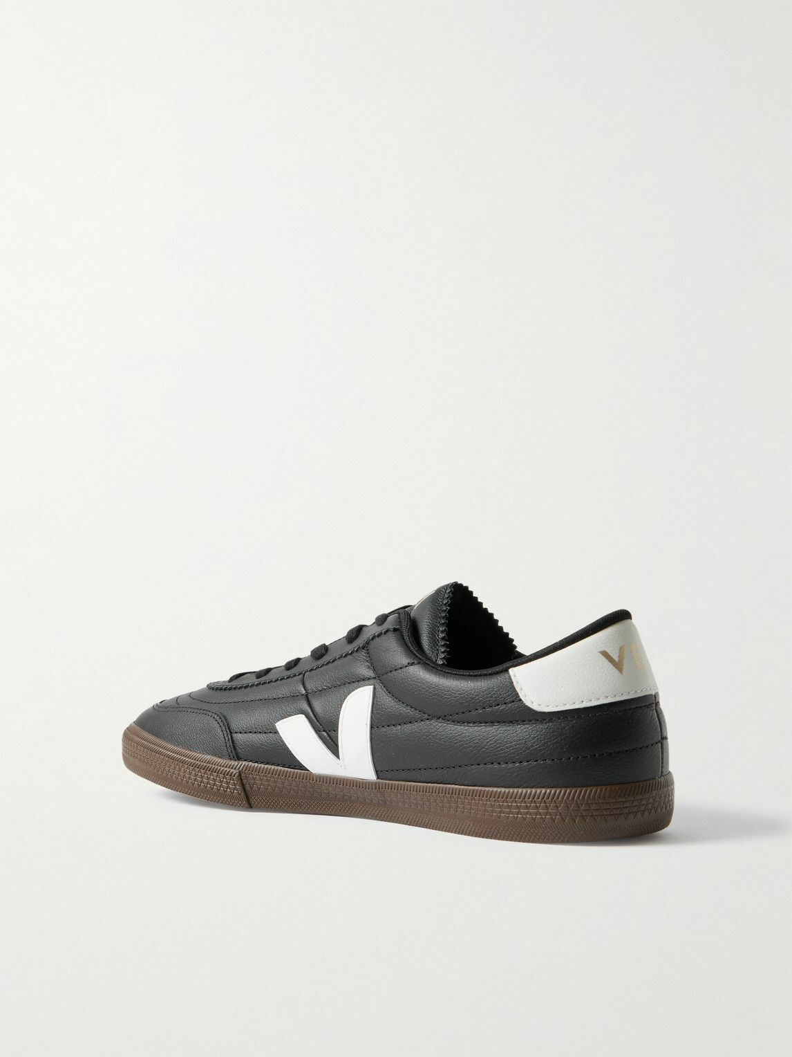 【送料&関税込】Veja Panenka Leather Sneakers Black And Whit Veja Panenka Leather Sneakers Black And White | italist