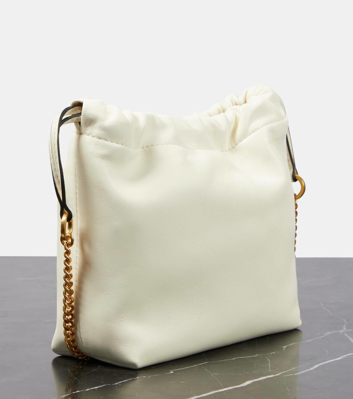 ショルダーバッグ・ポシェット VALENTINO IVORY LEATHER VLOGO SIGNATURE BUCKET BAG Mini Bucket Bag In Nappa With Vlogo Signature Chain for