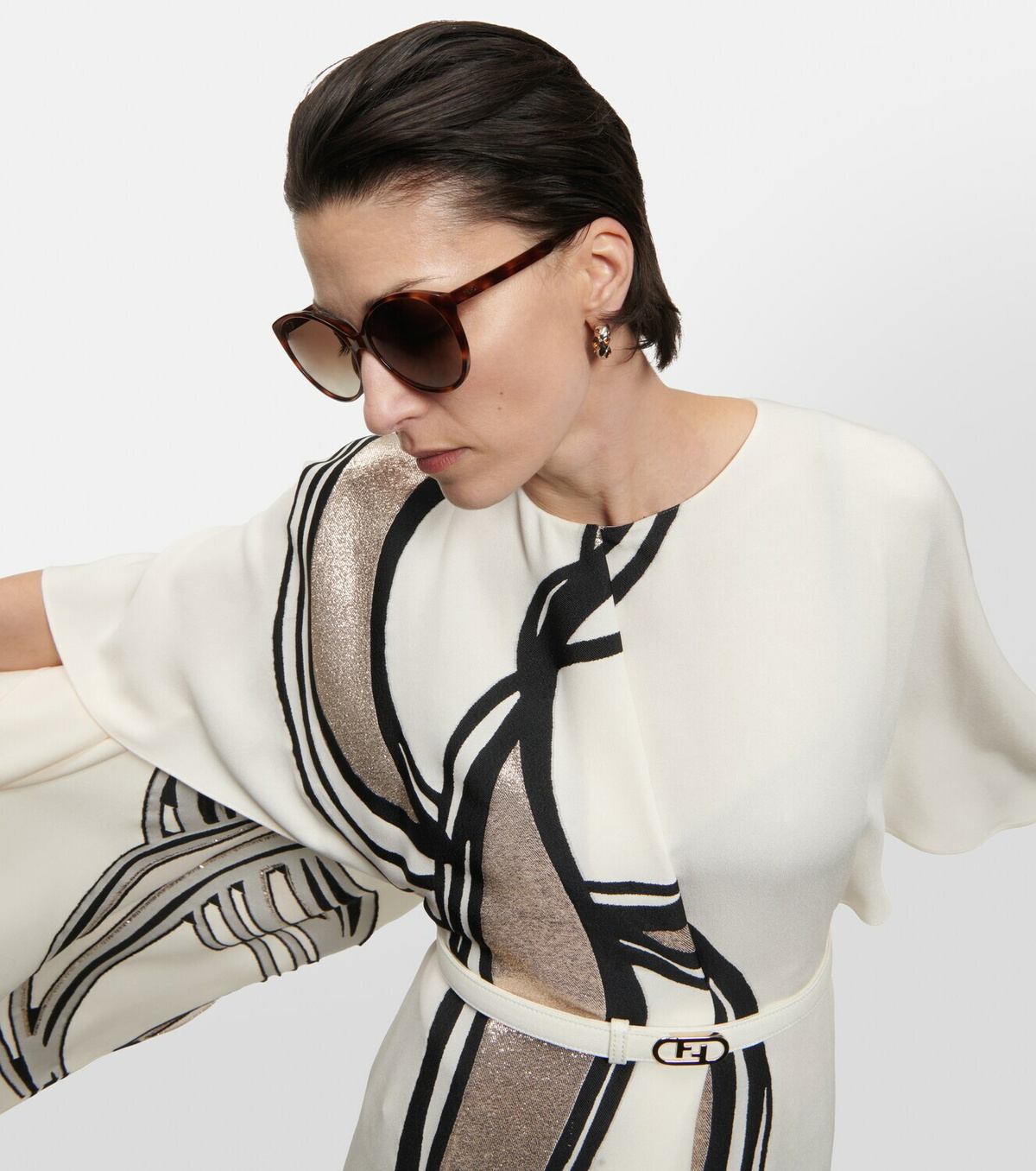 Fendi Fendi Fine cat-eye sunglasses Fendi