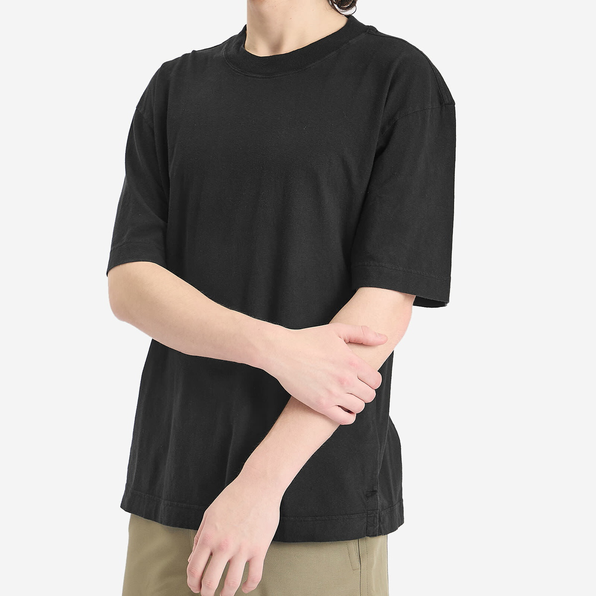 MHL by Margaret Howell Men's Simple T-Shirt in Black