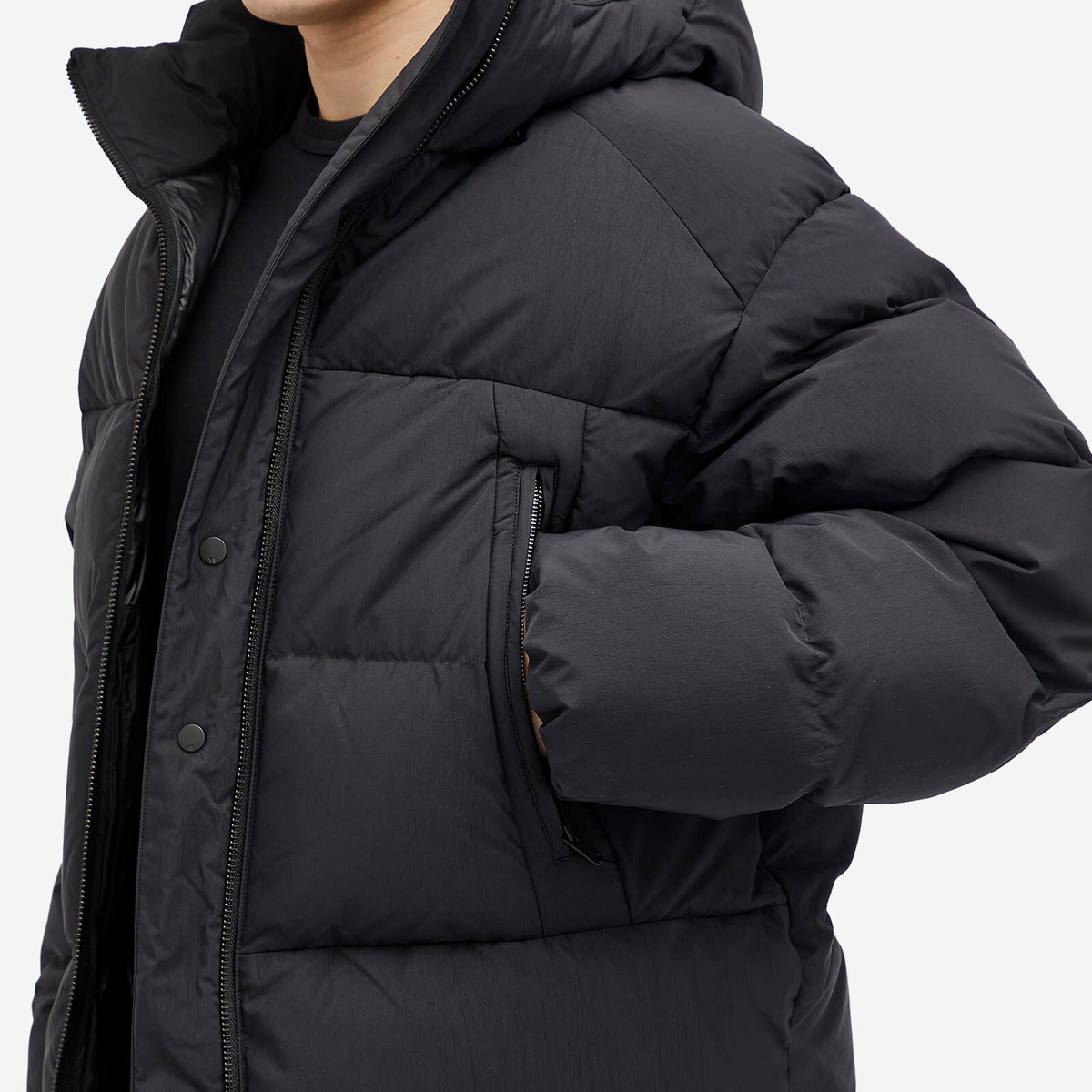 Y-3 Men's Puffer Jacket in Black Y-3