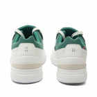 ON Men's Running The Roger Advantage Sneakers in White/Green